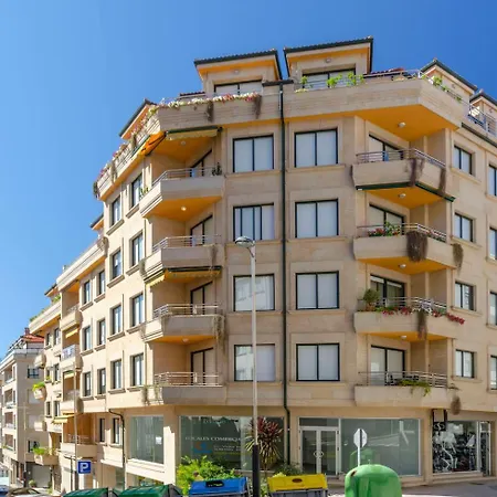 Flat Select Habitat * Sanxenxo