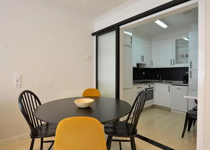 Flat Select Habitat